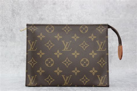 pouch 19 louis vuitton|louis vuitton wallet pouch.